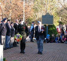 2015
												11 11 Cenotaph, Lion's Head (52a).JPG